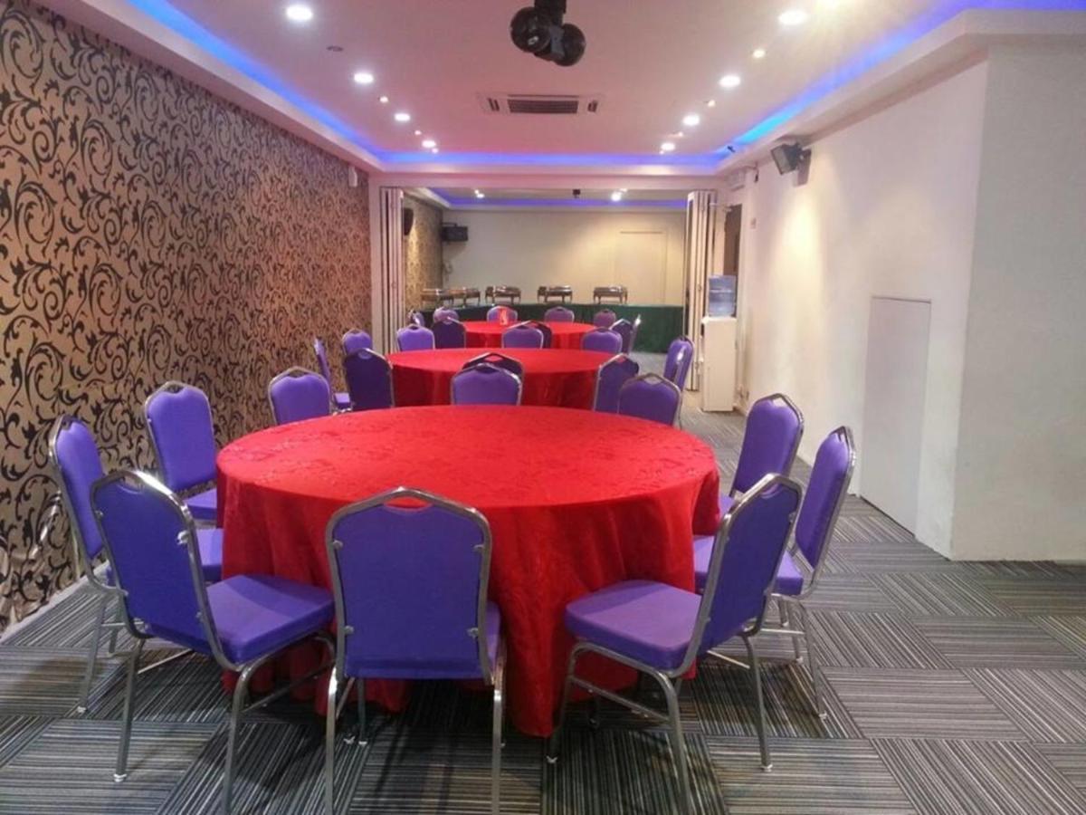 Biz Hotel Batu Pahat Dış mekan fotoğraf